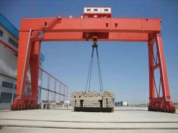 門式起重機，山東長城起重機械有限公司